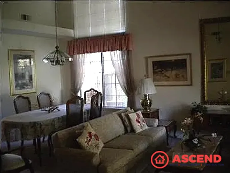 7225 Copper Creek Way — Photo 5