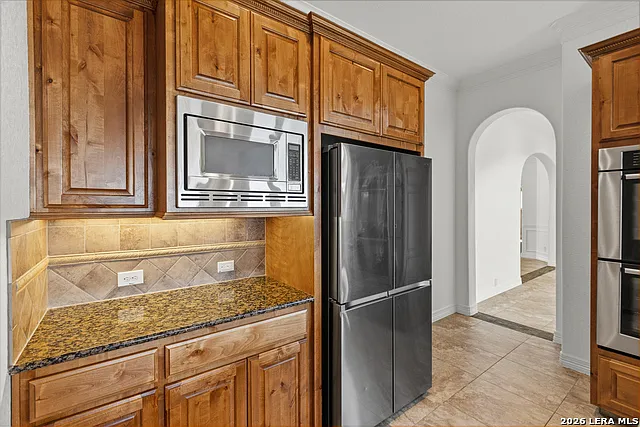 623 Sentry Hl — Photo 14