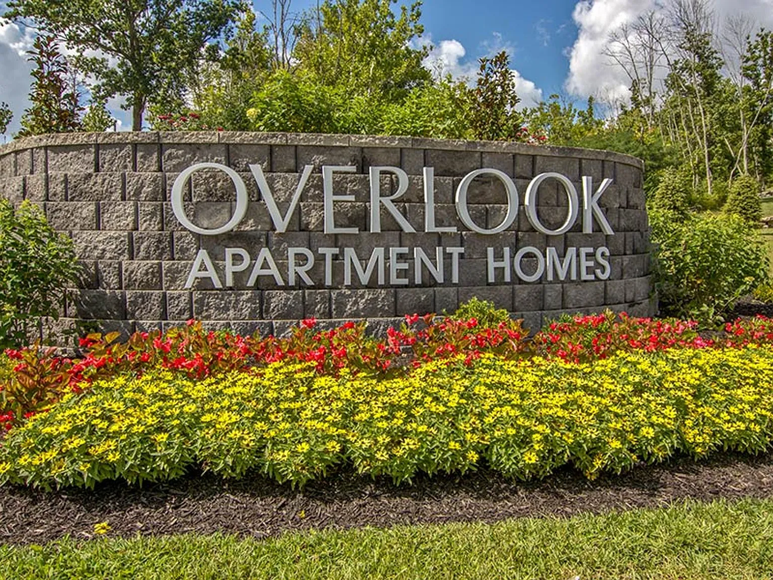 Overlook Apartments - OVL — Photo 1