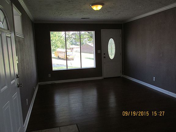 2nd image of 5763 Woods Dr