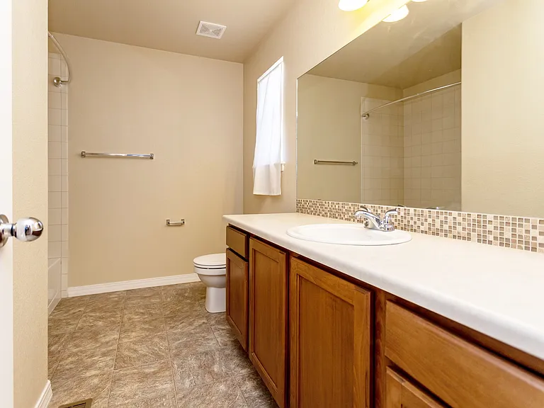 1839 Portland Gold Dr — Photo 25
