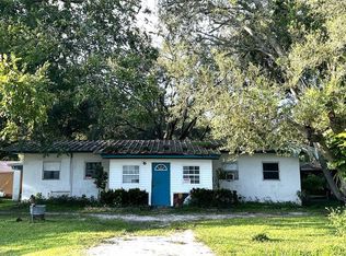 11028 NE 1st Way, Okeechobee, FL 34972