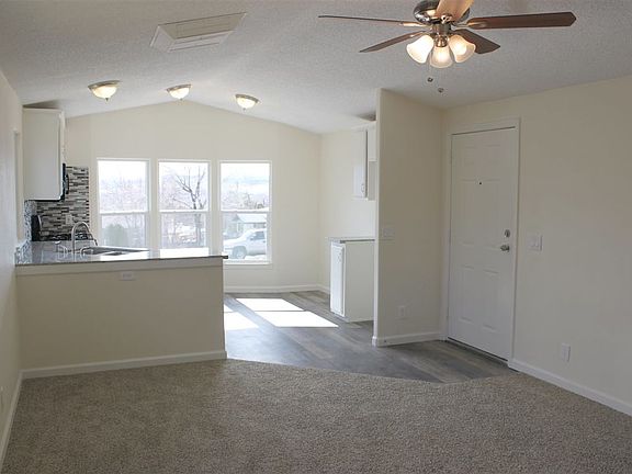 2nd image of 6055 Smokey Canyon Dr