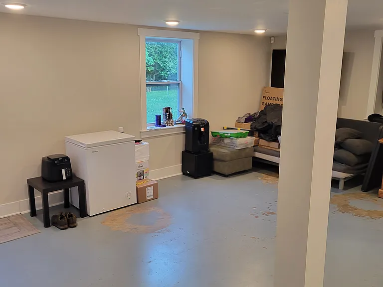 104 Lynn Dr — Photo 8
