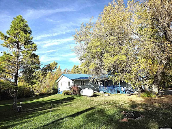206 S 3rd St, Dubois, WY 82513
