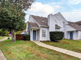 206 Andover Ct, Yorktown, VA 23693
