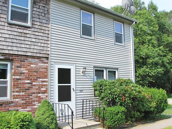 2nd image of 309 Creek St #309