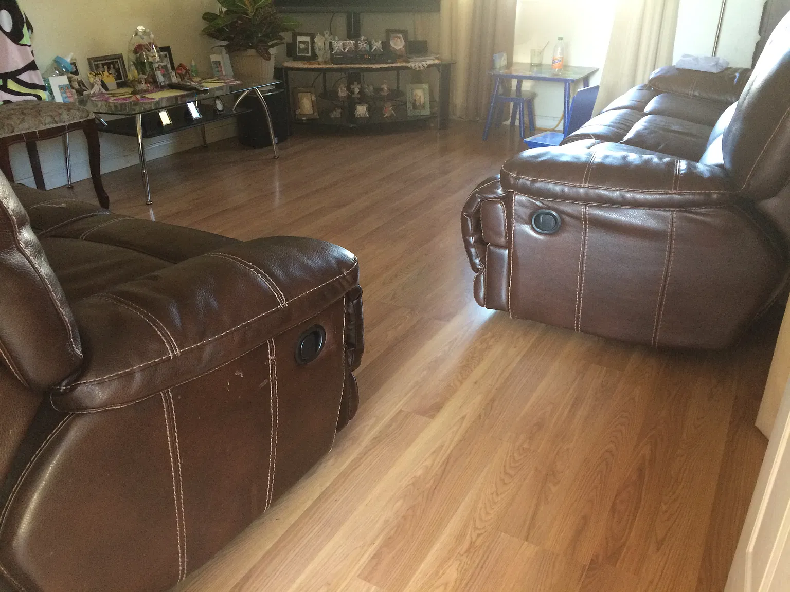 2 bed, 900 sqft, $3,195 — Photo 2