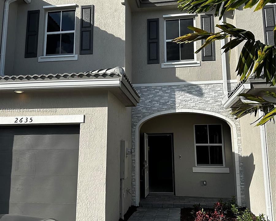 1st image of 2635 SE 10th St #2635