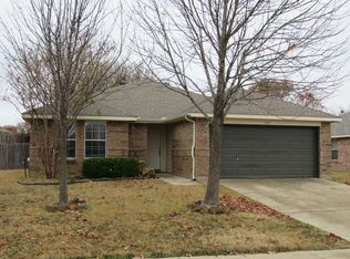 3717 Beatriz Dr, Denton, TX 76207