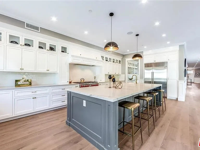 4710 Noeline Ave — Photo 30