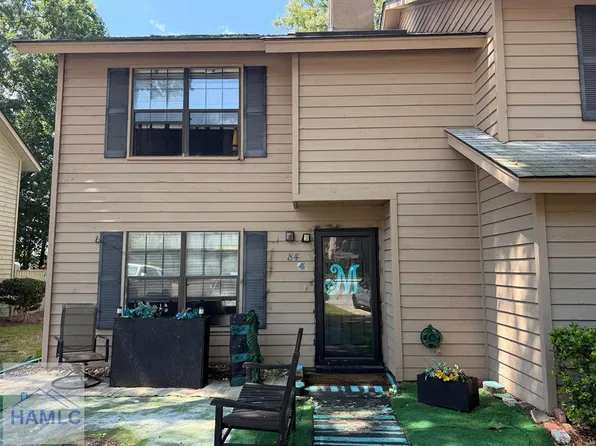 84 Hidden Lake Ct, Savannah, GA 31419
