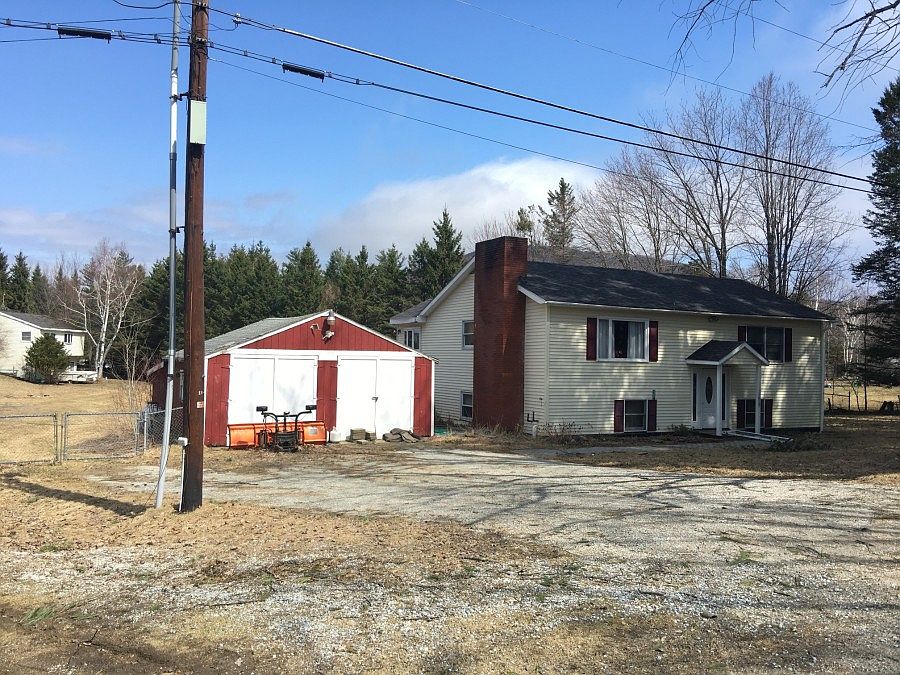 2nd image of 307 Windy Ln