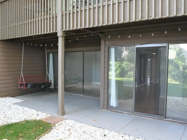 750 Shaker Dr APT 502, Lexington, KY 40504