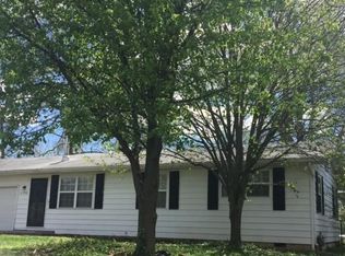 2908 W Scott St, Springfield, MO 65802