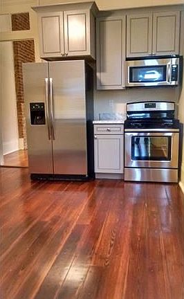 4th image of 1823 Jena St