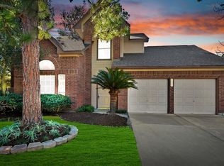 7702 Hidden Oaks Ln, Houston, TX 77095