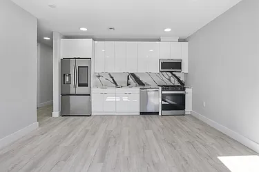 187 Culver Avenue, #407