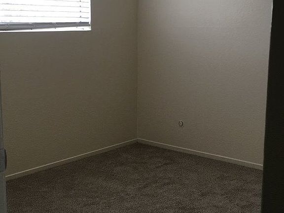 5th image of 1418 Debra Dr