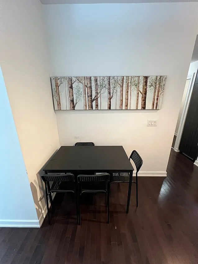 Flex Room - York St & Bremner Blvd — Photo 4