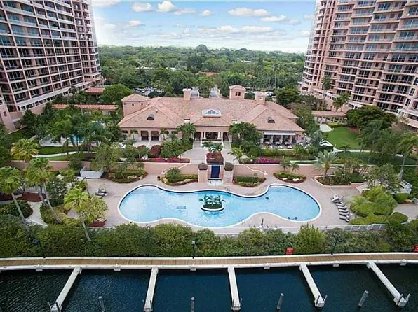 10 Edgewater Dr APT 4H, Coral Gables, FL 33133