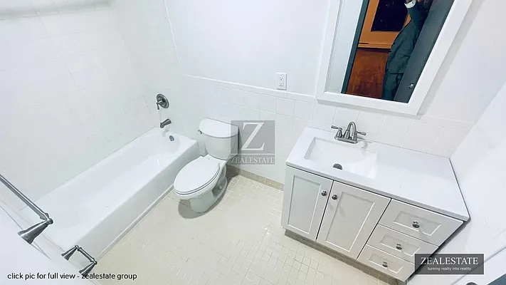 Rented by ZealEstate Group Inc | media 10