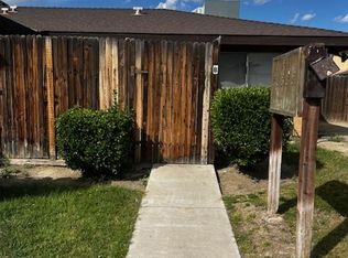 2800 N Half Moon Dr, Bakersfield, CA 93309
