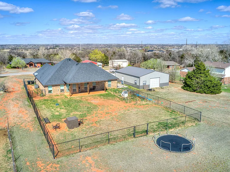 2265 County Road 1258 — Photo 50