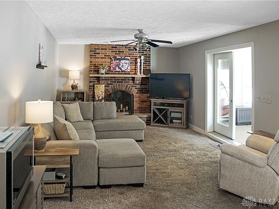 2nd image of 5508 Red Coach Rd