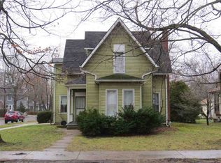 631 S 7th St, Goshen, IN 46526