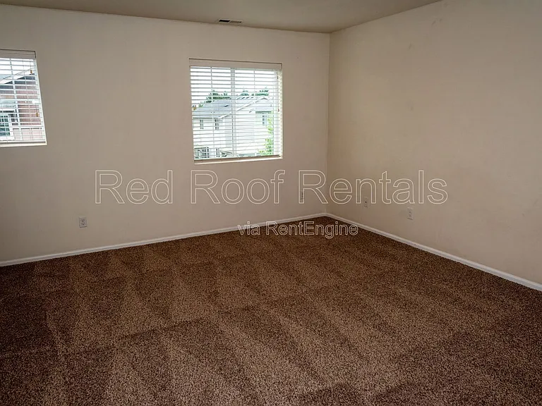 2530 193rd St E — Photo 19