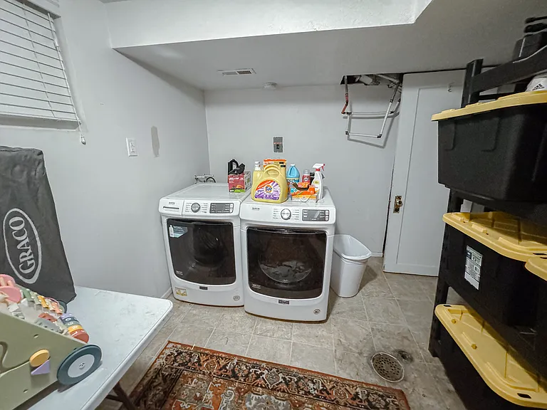 250 N State St #250 — Photo 16