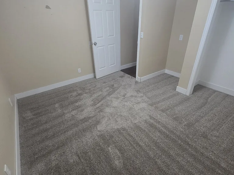 667 E Family Cir — Photo 13