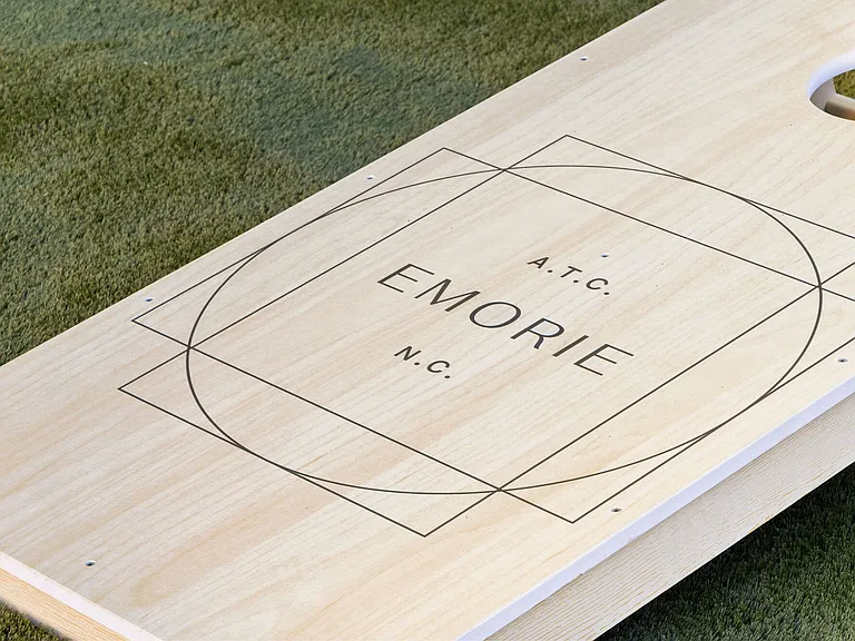 Emorie — Photo 47