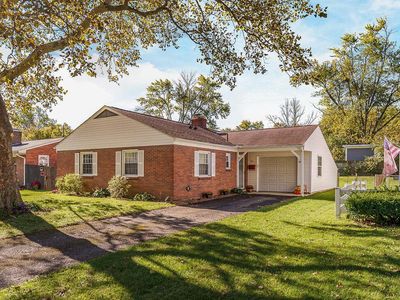 381 Darbyhurst Rd, Columbus, OH, 43228