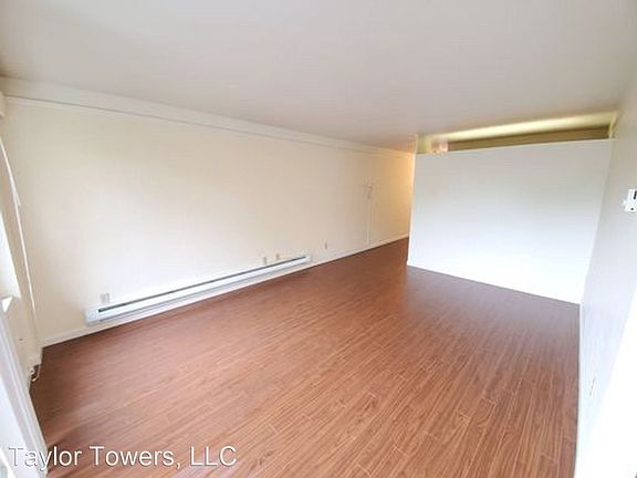4th image of 1700 Taylor Ave N Unit 304