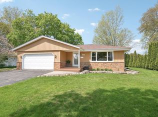815 6th Ave, Grafton, WI 53024