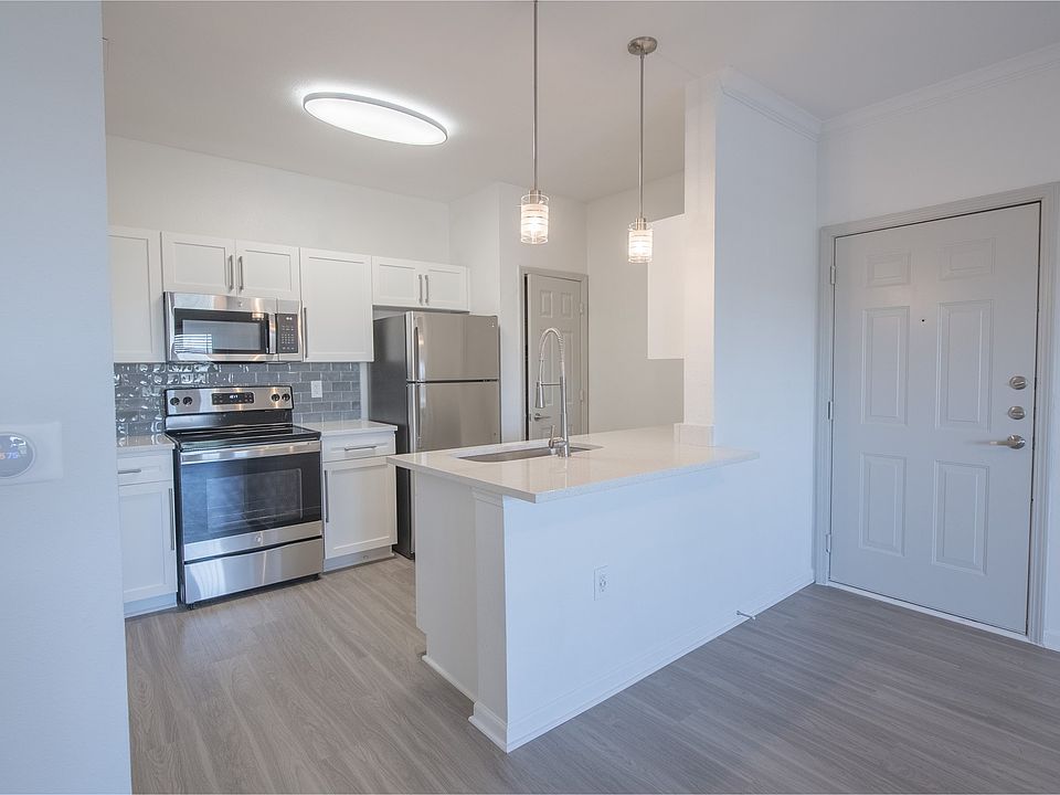 1st image of 13590 Earnshaw St #2-0217