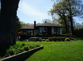 14851 Mercury Dr, Grand Haven, MI 49417