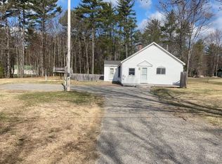 10 Bonny Eagle Blvd, Buxton, ME 04093