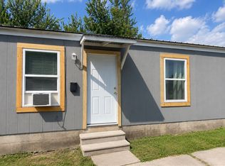 602 E 2nd St, Victoria, TX 77901