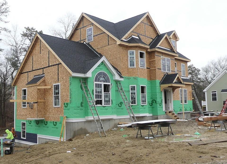2nd image of 168 Greenwood Rd