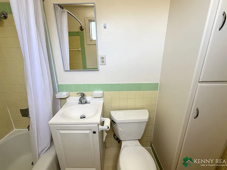 75 Citrus Ave #3 — Photo 9
