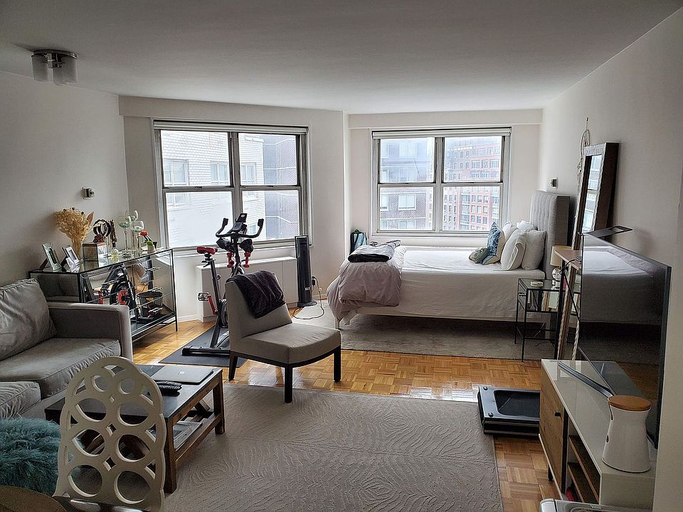 1st image of 155 W 68th St APT 1918