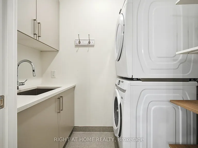 42 Mill St #105 — Photo 43