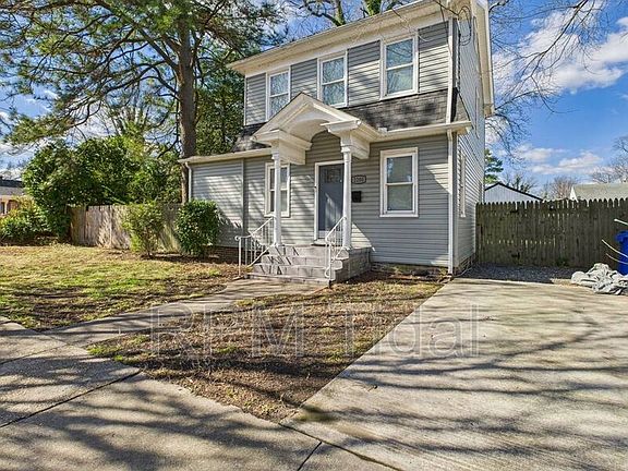 2nd image of 2200 Lansing Ave