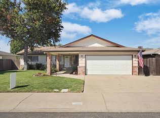 303 Vineyard Dr, Lodi, CA 95240