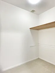 Rented by MAC Realty NY