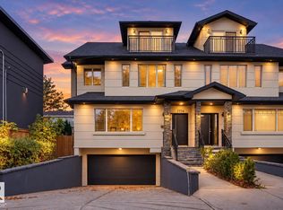 7716 112th St NW, Edmonton, AB T6G1J8