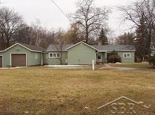 198 Revilo Rd, Bay City, MI 48706